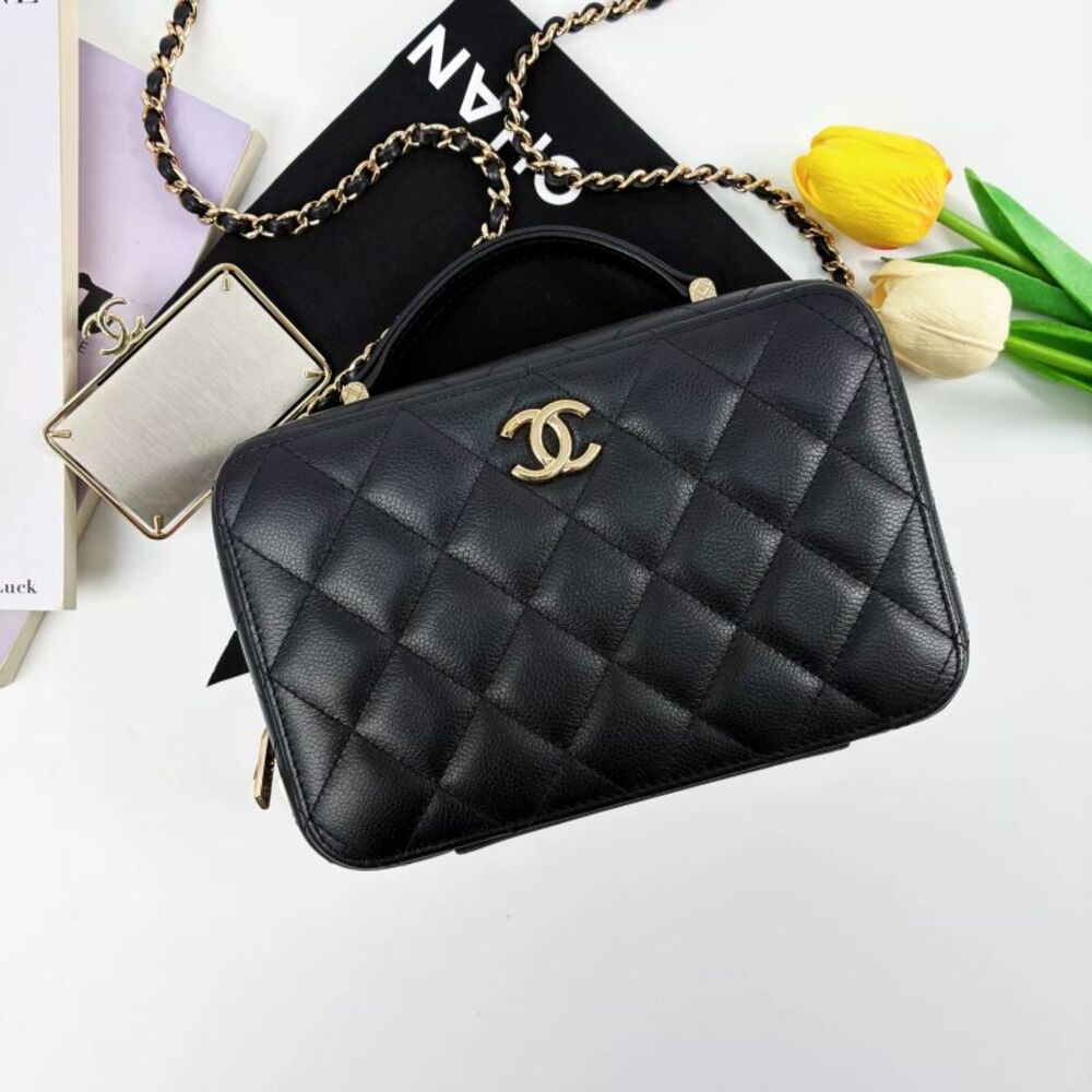 Chanel Women Pre-Loved Bag Very Good Condition